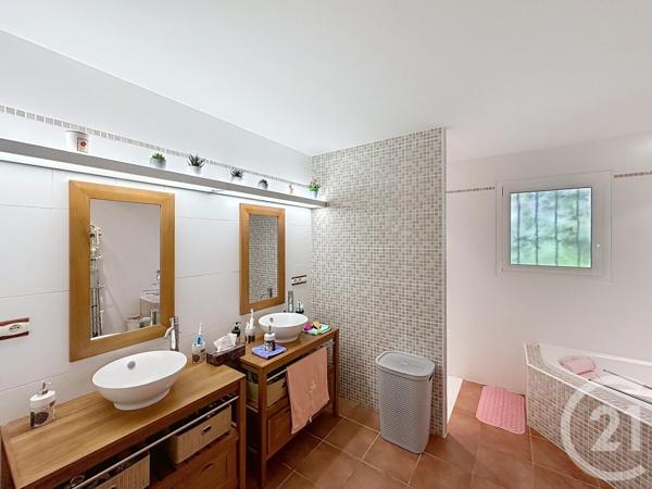 Maison à vendre  6 pièces - 173,20 m2 ARLES SUR TECH - 66