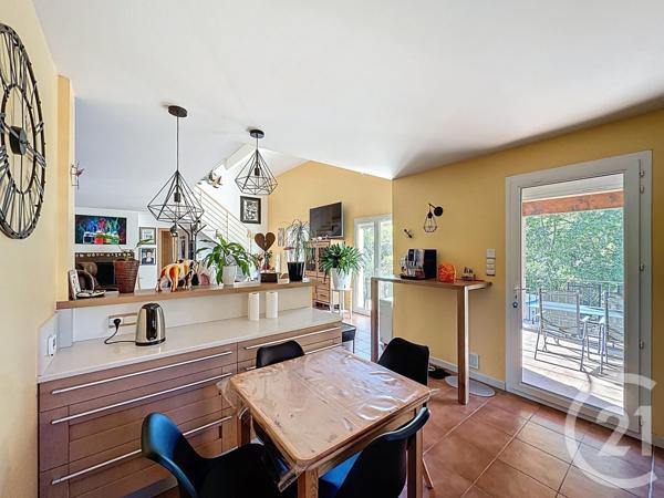 Maison à vendre  6 pièces - 173,20 m2 ARLES SUR TECH - 66