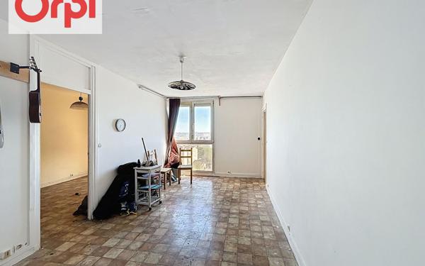 Appartement à vendre    3 pièces • 55,99 m2 Thiais