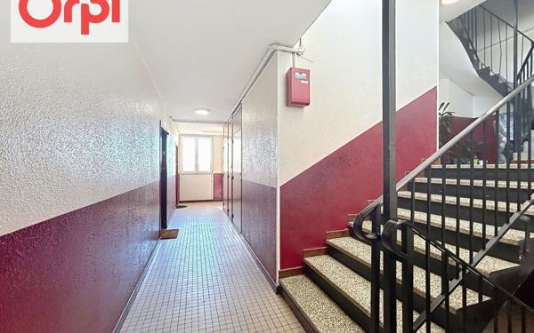 Appartement à vendre    3 pièces • 55,99 m2 Thiais