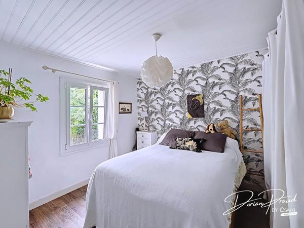 Maison 2 chambres sur 487 m² de terrain