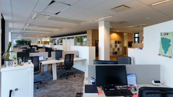 Bureaux à louer à Gennevilliers immeuble labellisé avec terrasse