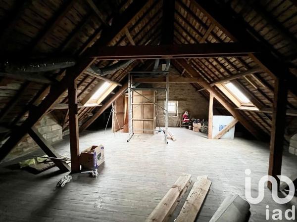 Maison traditionnelle 7 pièces de 140 m² à PLESSALA (22330)