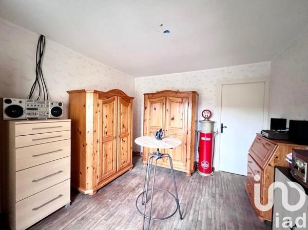 Maison traditionnelle 7 pièces de 140 m² à PLESSALA (22330)