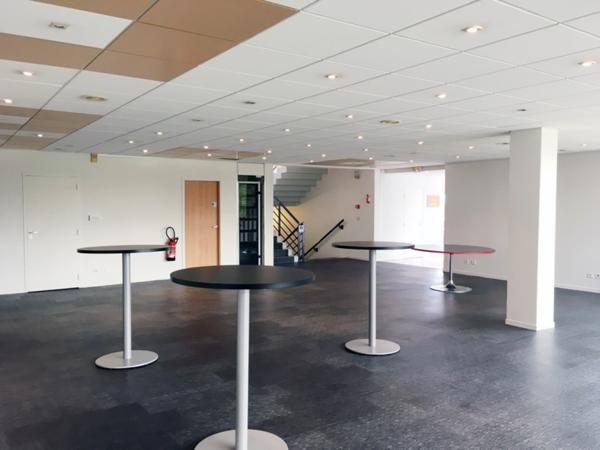 Bureaux à louer à Cergy campus de 50 hectares et nombreux services sur site
