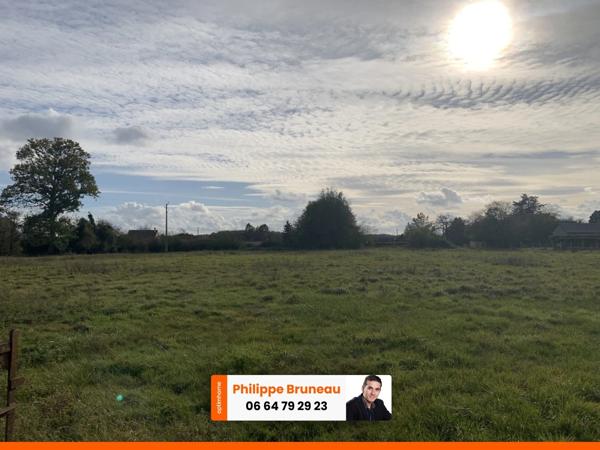 "Écrivez Votre Histoire sur 1585 m² : Terrain Idyllique à Proximité de Conches en Ouche, Prêt à Accueillir Votre Maison de Rêve!"