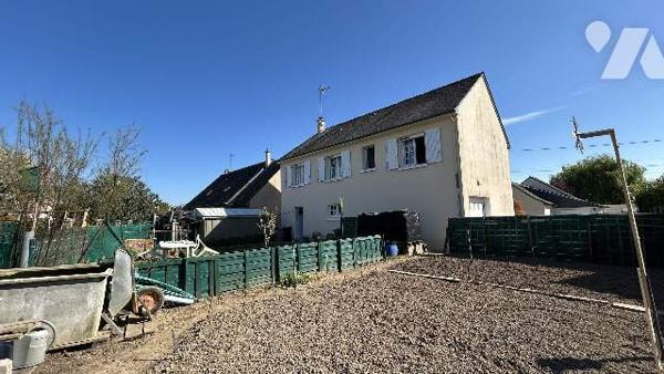 MAISON SUR SOUS SOL, 2 CHAMBRES, TERRAIN