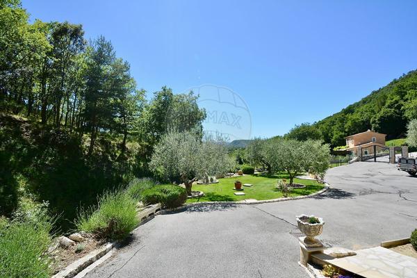 Maison 3 chambre(s) à vendre - Coursegoules, Alpes-Maritimes - 06