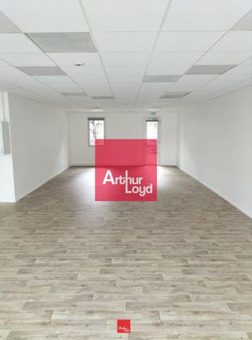 Bureaux à louer Europole Grenoble divisibles avec parkings inclus