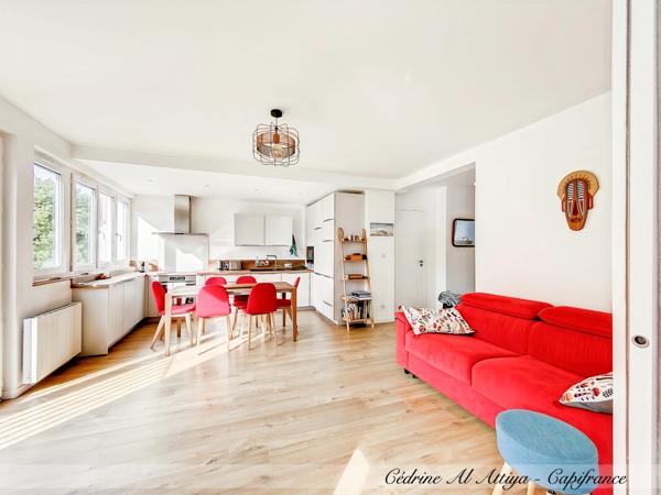 Appartement à vendre, 4 pièces, 66m2 au 2ème étage avec ascenseur, cave et local à vélo