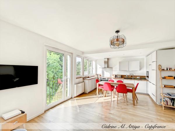 Appartement à vendre, 4 pièces, 66m2 au 2ème étage avec ascenseur, cave et local à vélo