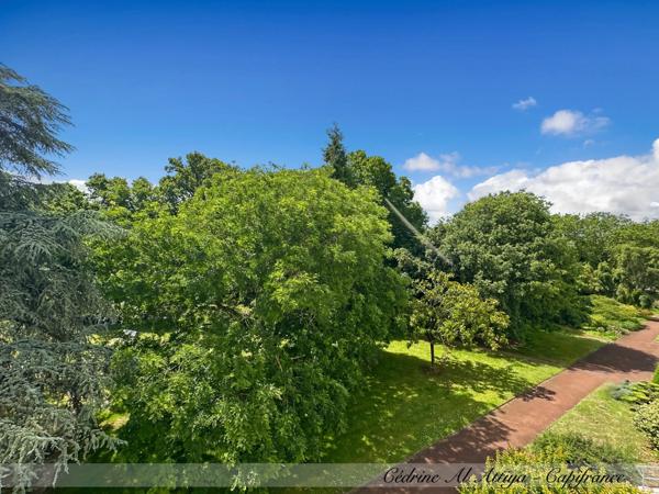 Appartement à vendre, 4 pièces, 66m2 au 2ème étage avec ascenseur, cave et local à vélo