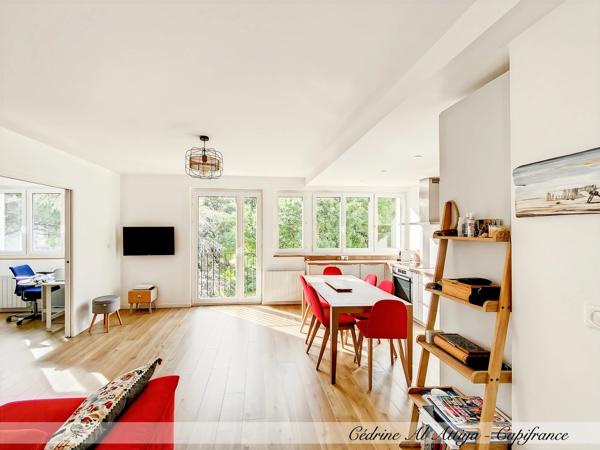Appartement à vendre, 4 pièces, 66m2 au 2ème étage avec ascenseur, cave et local à vélo