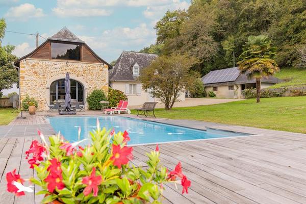 Maison à vendre |  Rontignon |  7 pièces | 219 m²