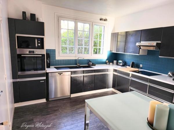 Maison lumineuse dans une résidence sécurisée à Villennes sur Seine!