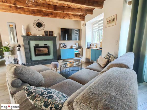 Maison à Combourg, 35270 - 6 pièces 147m²