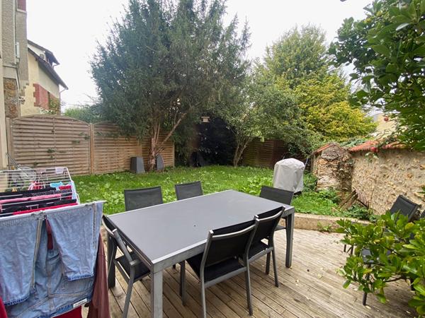 À LOUER ? Belle maison familiale à Viroflay Rive Gauche (130 m² ? 6 pièces)