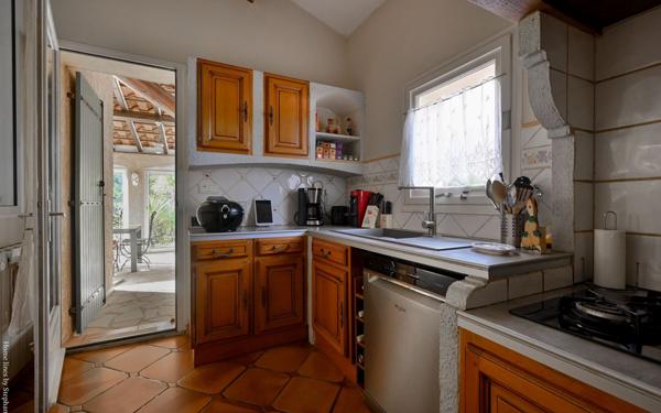 Maison à vendre    4 pièces •  Roquefort-la-Bédoule