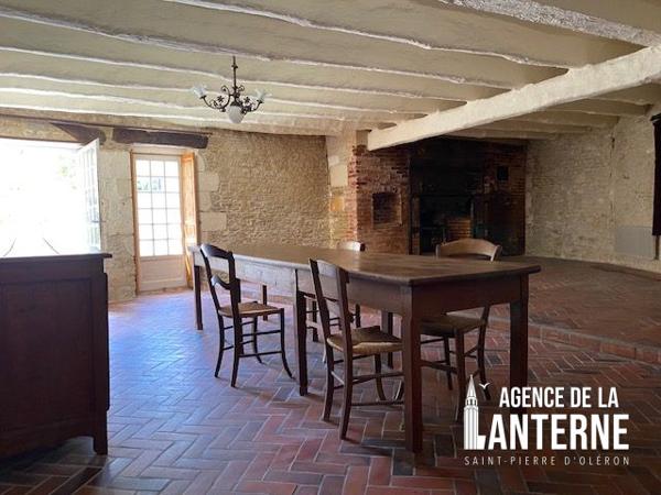 SAINT-GEORGES - CENTRE VILLE - MAISON de 344 m²