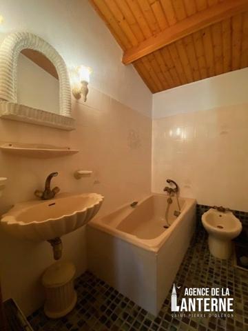 SAINT-GEORGES - CENTRE VILLE - MAISON de 344 m²