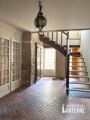 SAINT-GEORGES - CENTRE VILLE - MAISON de 344 m²