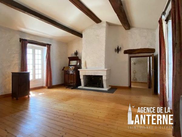 SAINT-GEORGES - CENTRE VILLE - MAISON de 344 m²