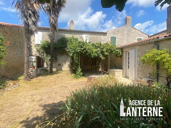 SAINT-GEORGES - CENTRE VILLE - MAISON de 344 m²