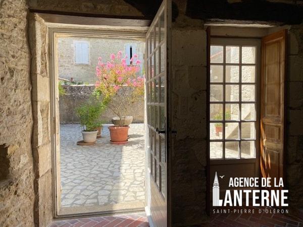 SAINT-GEORGES - CENTRE VILLE - MAISON de 344 m²