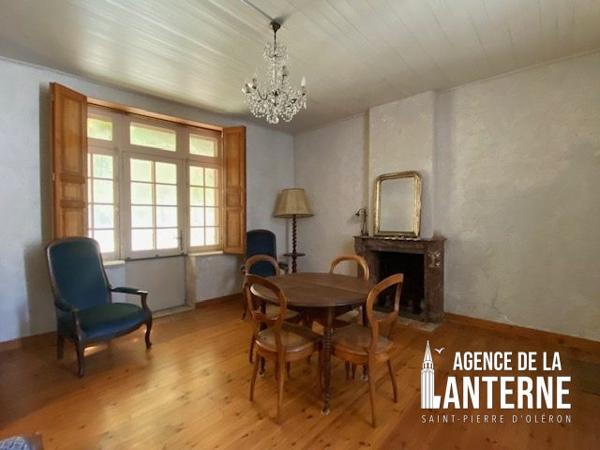 SAINT-GEORGES - CENTRE VILLE - MAISON de 344 m²