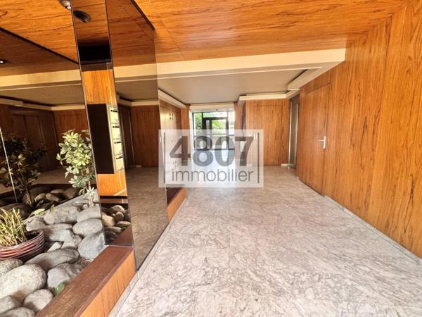 Bureau à louer à Annecy (74000)