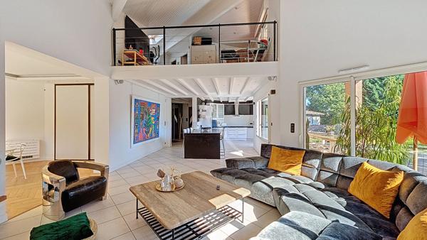 Rouffiac Tolosan, villa avec piscine