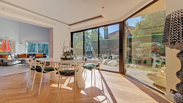 Rouffiac Tolosan, villa avec piscine