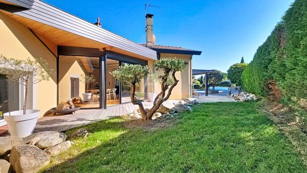 Rouffiac Tolosan, villa avec piscine