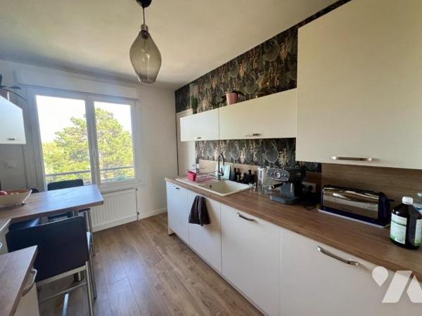 A VENDRE - LA BAULE - SECTEUR LES FLORALIES - TRES BEL APPARTEMENT T4 DE 103M² - DERNIER ETAGE....