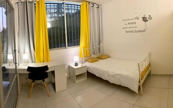 Appartement à vendre    4 pièces • 74,39 m2 Les Abymes