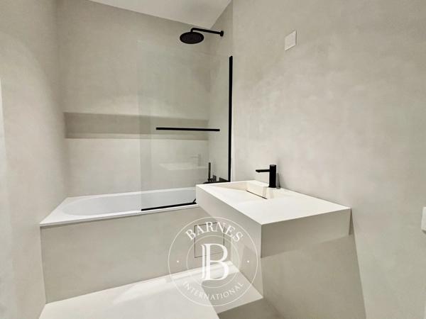 Lille, Appartement 3 Chambres -  144 m² à vendre