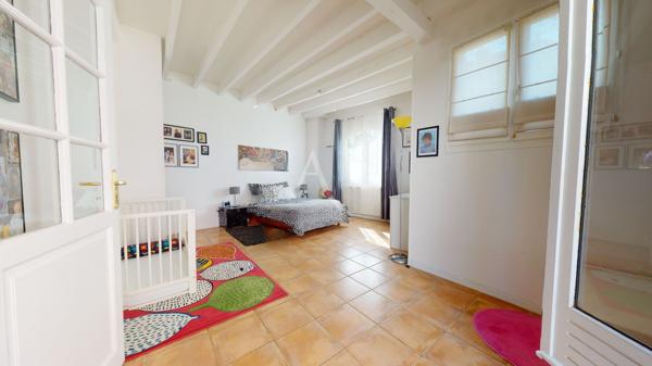 LE RAINCY, Ensemble immobilier 260 m2 centre ville