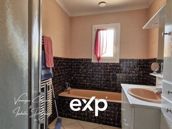 Maison 3 chambres - terrain piscinable et sous-sol total aménageable