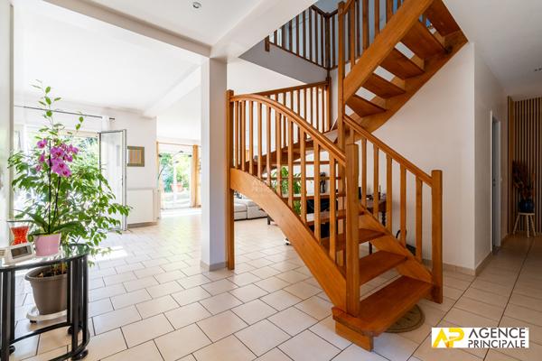 Maison Le Mesnil Le Roi 202 m2 1 180 000 € **  - Référence  4780