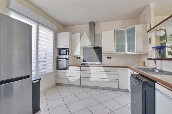 Maison 7 pièces 300 m2