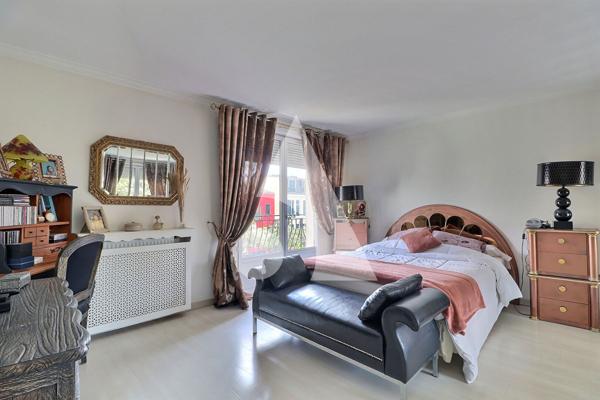Maison 7 pièces 300 m2