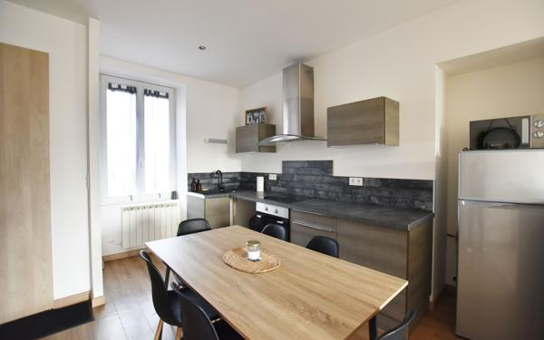 Appartement à vendre    3 pièces • 62,79 m2 Roanne