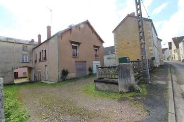Maison à vendre 10 pièces TANNAY (58)