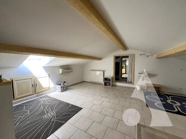 Maison 6 pièces 151.17 m2