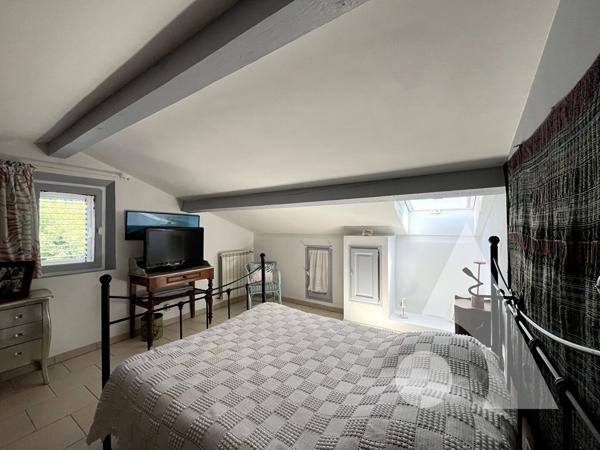 Maison 6 pièces 151.17 m2