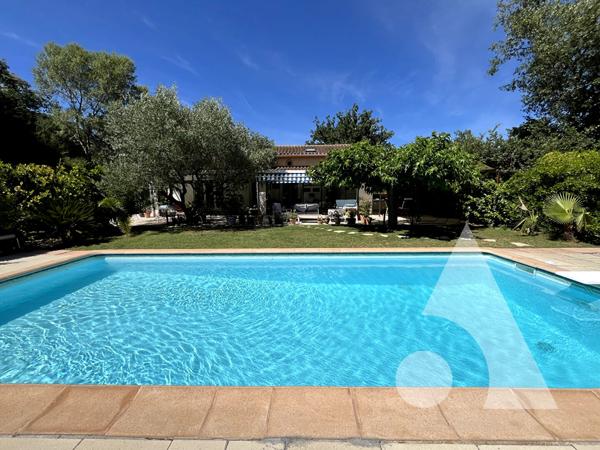 Maison 6 pièces 151.17 m2