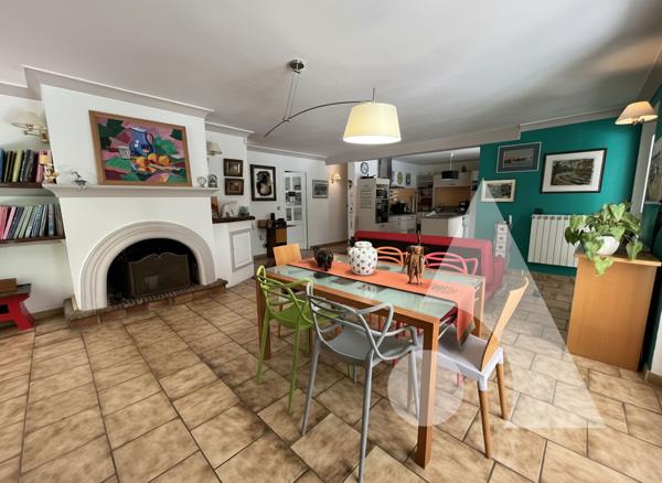 Maison 6 pièces 151.17 m2