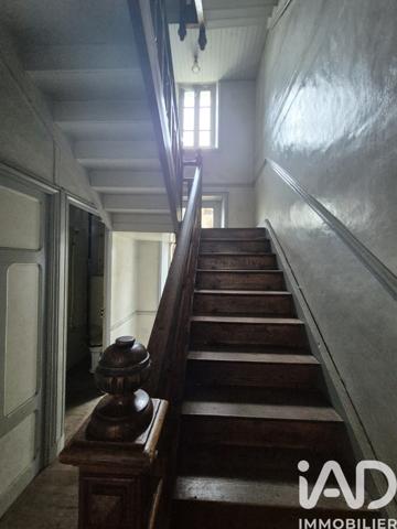 Maison à vendre 10 pièces 271 m² Condat