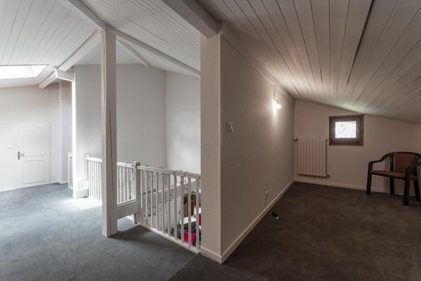 Maison à vendre    7 pièces • 250 m2 Vétraz-Monthoux