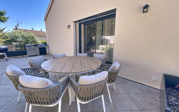 Maison à vendre    6 pièces •  Cagnes-sur-Mer
